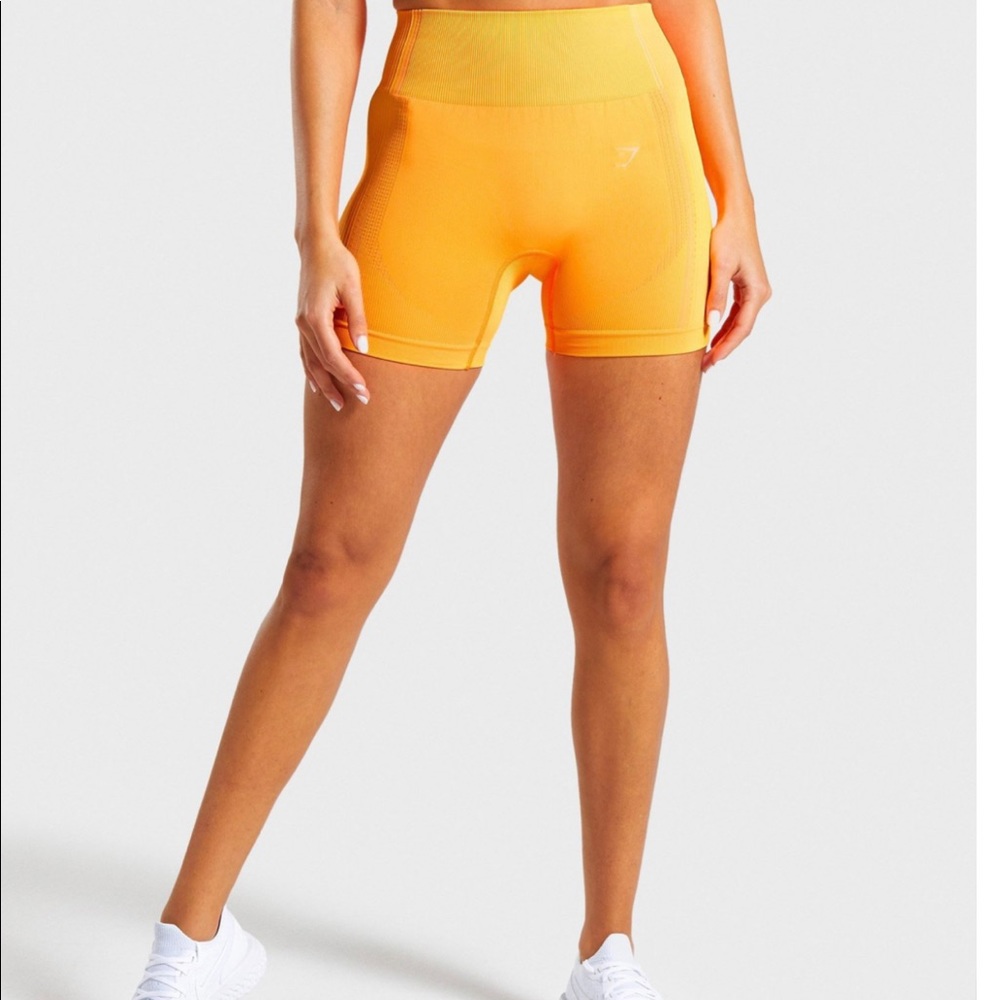 Ultra seamless shorts
